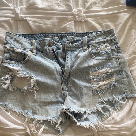 AMERICAN EAGLE SHORTS - Picture 1 of 3